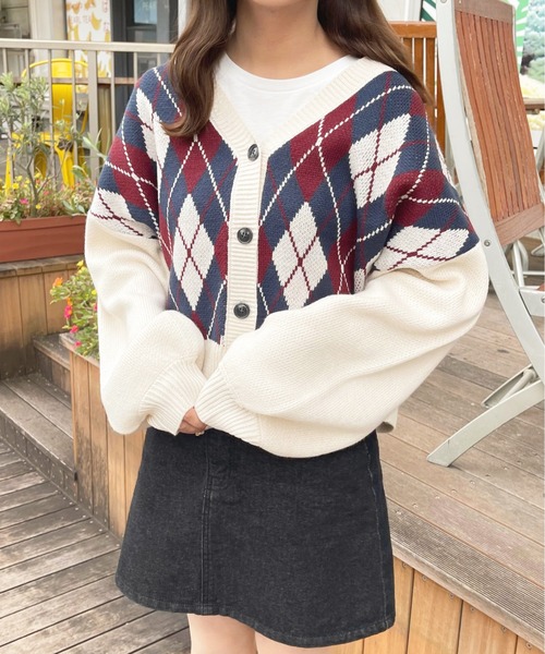 apres jour（アプレジュール）の「アーガイルVカーディガン【ZOZOTOWN限定アイテム】（カーディガン/ボレロ・レディース・アイボリー/ボルドー/モカ・フリー/X-LARGE）」の5枚目の写真