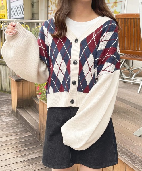 apres jour（アプレジュール）の「アーガイルVカーディガン【ZOZOTOWN限定アイテム】（カーディガン/ボレロ・レディース・アイボリー/ボルドー/モカ・フリー/X-LARGE）」の6枚目の写真