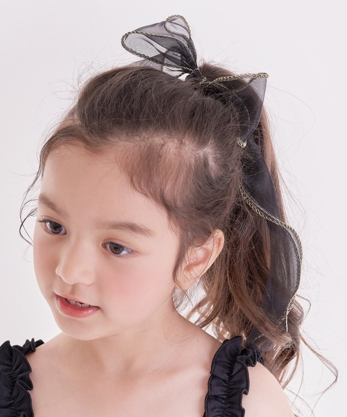 Rora(ローラ)の「ハンク ロングリボン ヘアゴム (3color) 黒 白 ゴールド(ヘアゴム・キッズ・ホワイト/ブラック/ゴールド・FREE)」の15枚目の写真
