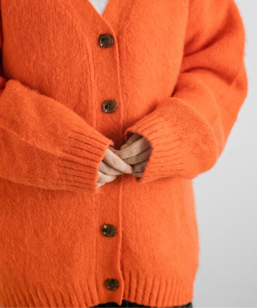 Libra Cue(リブラ キュー)の「モヘアライクリラックスカーディガン(カーディガン/ボレロ・レディース・グリーン/グレー/オレンジ/アイボリー/ブラック・FREE)」の16枚目の写真