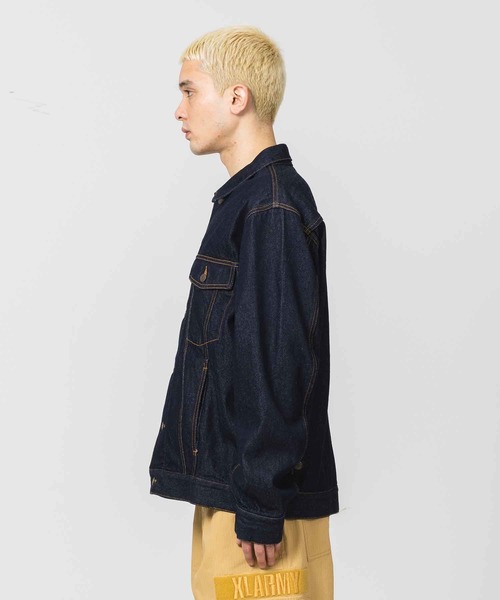 XLARGE（エクストララージ）の「DENIM WORK JACKET（デニムジャケット・メンズ・インディゴブルー/ブラック・S/M/L/XL）」の3枚目の写真