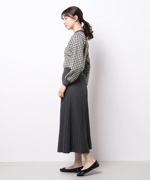 N.（N. Natural Beauty Basic）（エヌエヌナチュラルビューティーベーシック）の「ジャガードニットセットアップ（ワンピース・レディース・グリーン系その他2/グレー系その他・MEDIUM）」の4枚目の写真