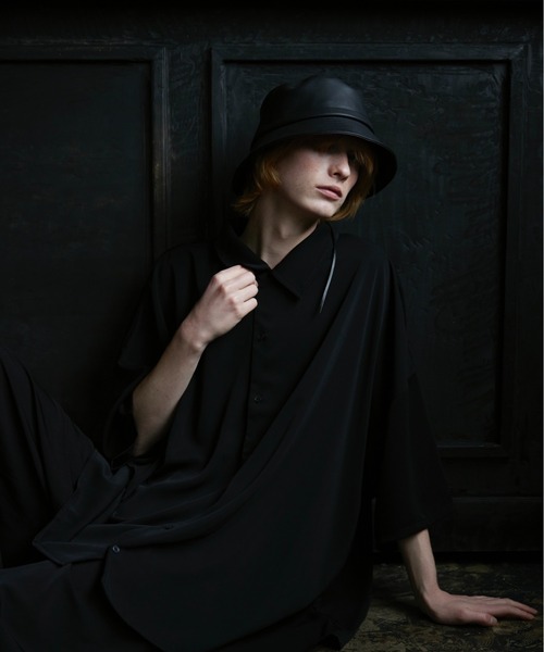 ln fortis（ロンフォルティス）の「ln fortis - レザーコードバケット