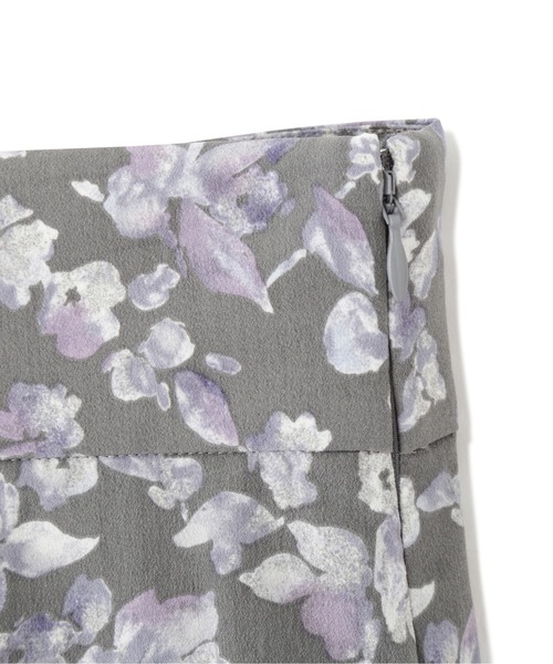 PROPORTION BODY DRESSING（プロポーションボディドレッシング）の「ぼかしフラワーイレヘムスカート / 1212120207（スカート・レディース・グレー/ネイビー/ベージュ・SMALL/MEDIUM）」の17枚目の写真