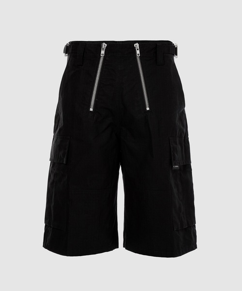 GmbH(ゲーエムベーハー)の「Woven CARGO SHORTS WITH DOUBLE ZIP(カーゴパンツ・メンズ・ブラック・34/32)」の1枚目の写真