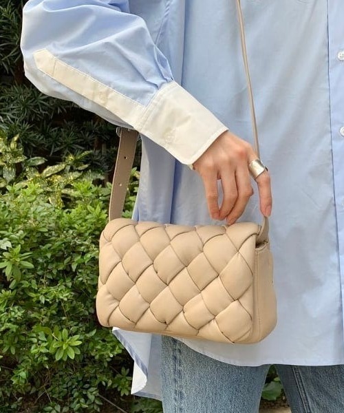 BEAMS LIGHTS(ビームスライツ)の「JW PEI / MazeBag クラッチ(クラッチバッグ・レディース・グリーン系その他4/ベージュ・ONE SIZE)」の17枚目の写真