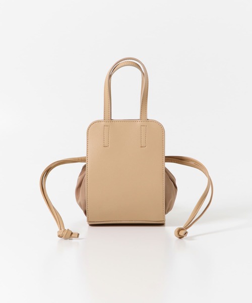 URBAN RESEARCH DOORS(アーバンリサーチドアーズ)の「2WAY巾着ミニバッグ(ショルダーバッグ・レディース・ブラック/ベージュ・ONE)」の3枚目の写真