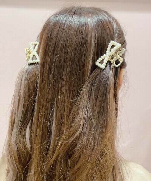 lilLilly(リルリリー)の「リボンへアクリップ(2個セット)(バレッタ/ヘアクリップ・レディース・ゴールド系その他/ゴールド系その他2・FREE)」の6枚目の写真