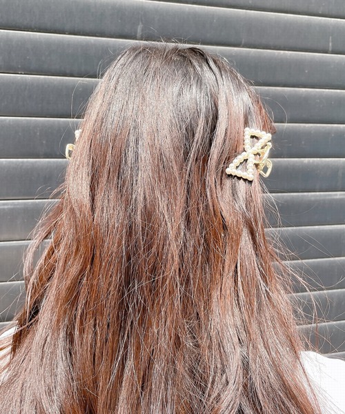 lilLilly(リルリリー)の「リボンへアクリップ(2個セット)(バレッタ/ヘアクリップ・レディース・ゴールド系その他/ゴールド系その他2・FREE)」の13枚目の写真