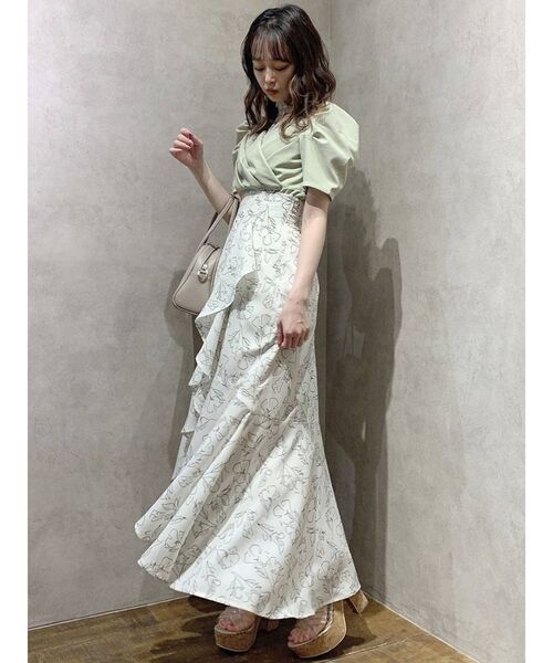 dazzlin(ダズリン)の「カシュクールレースカットソー(Tシャツ/カットソー・レディース・ブラック/パープル/ピンク/グリーン/オフホワイト・FREE)」の10枚目の写真