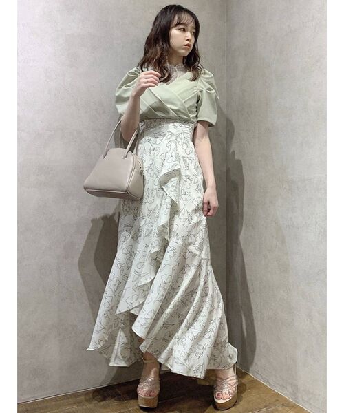 dazzlin(ダズリン)の「カシュクールレースカットソー(Tシャツ/カットソー・レディース・ブラック/パープル/ピンク/グリーン/オフホワイト・FREE)」の12枚目の写真