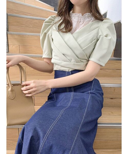 dazzlin(ダズリン)の「カシュクールレースカットソー(Tシャツ/カットソー・レディース・ブラック/パープル/ピンク/グリーン/オフホワイト・FREE)」の13枚目の写真