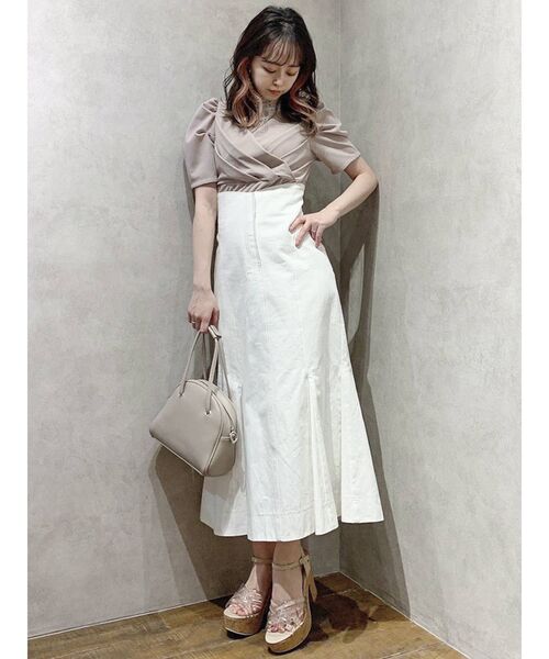 dazzlin(ダズリン)の「カシュクールレースカットソー(Tシャツ/カットソー・レディース・ブラック/パープル/ピンク/グリーン/オフホワイト・FREE)」の17枚目の写真