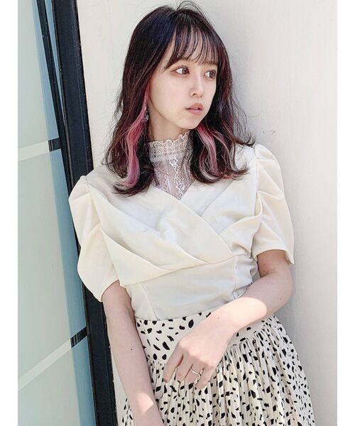 dazzlin(ダズリン)の「カシュクールレースカットソー(Tシャツ/カットソー・レディース・ブラック/パープル/ピンク/グリーン/オフホワイト・FREE)」の19枚目の写真