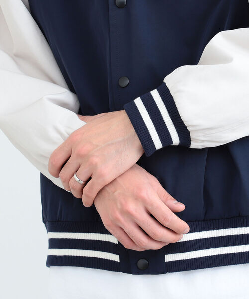 BEAMS HEART(ビームスハート)の「BEAMS HEART / ポリエステル コットン ビッグ スタジャン(スタジャン・メンズ・グレイッシュベージュ/ネイビー・SMALL/MEDIUM/LARGE)」の21枚目の写真