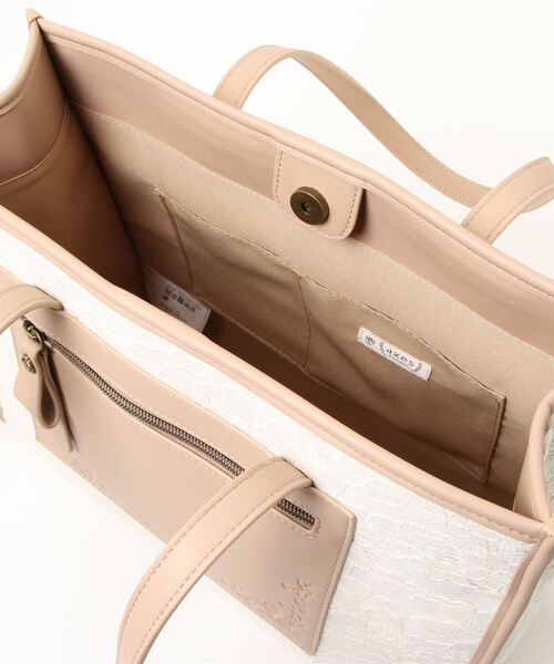 axes femme（アクシーズファム）の「Ａ４レーススクエアトート（トートバッグ・レディース・ブラック/キナリ・MEDIUM）」の5枚目の写真