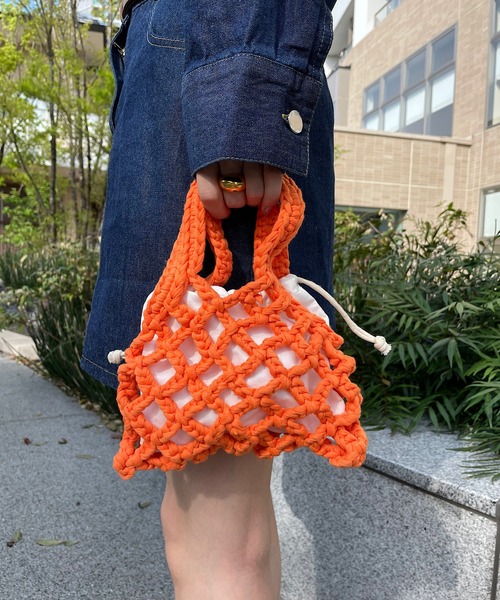 Opinion korean town(オピニオン コリアン タウン)の「Woven fabric mini bag(ハンドバッグ・レディース・パープル/イエロー/オレンジ/グリーン・FREE)」の4枚目の写真