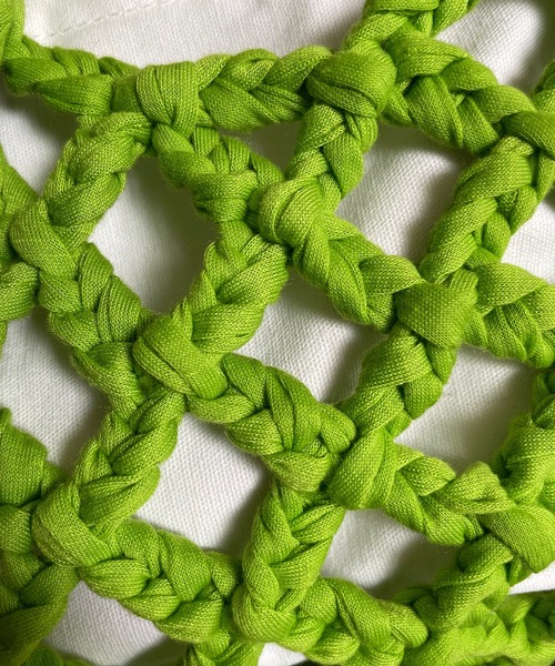 Opinion korean town(オピニオン コリアン タウン)の「Woven fabric mini bag(ハンドバッグ・レディース・パープル/イエロー/オレンジ/グリーン・FREE)」の13枚目の写真