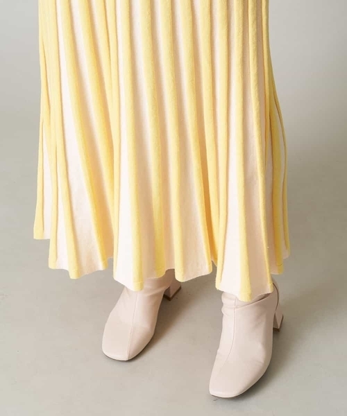 A de a.v.v（アードアー・ヴェ・ヴェ）の「肩ラッフルマーメイドニットワンピ―ス（ワンピース・レディース・ブラック/アイボリー/ライトピンク・39）」の14枚目の写真