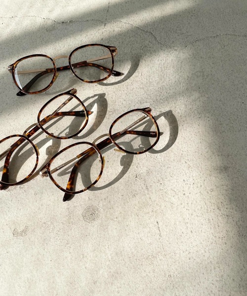 CANAL JEAN（キャナルジーン）の「DULTON(ダルトン) "READING GLASSES"リーディンググラス/YGJ113（メガネ・レディース・ゴールド・10/15 /20）」の2枚目の写真