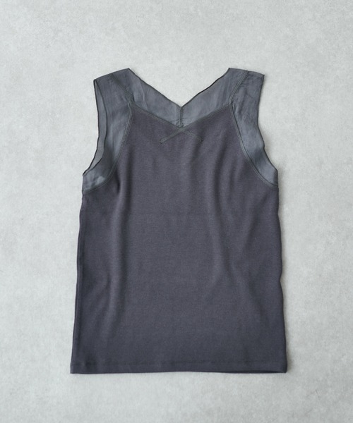 COLLAGE GALLARDAGALANTE（コラージュガリャルダガランテ）の「ジャケットとの相性がいい/シアー切替タンク/手洗い可（タンクトップ・レディース・ホワイト/チャコールグレー/ブラック/ベージュ/ライトグレー/ホワイト系その他/グレー・FREE）」の11枚目の写真