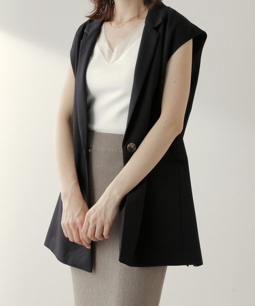 COLLAGE GALLARDAGALANTE（コラージュガリャルダガランテ）の「ジャケットとの相性がいい/シアー切替タンク/手洗い可（タンクトップ・レディース・ホワイト/チャコールグレー/ブラック/ベージュ/ライトグレー/ホワイト系その他/グレー・FREE）」の18枚目の写真