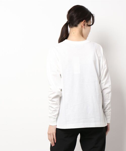 AZUL by moussy(アズールバイマウジー)の「CITY SELECT LONG SLEEVE TEE/シティーセレクトロングスリーブTシャツ(Tシャツ/カットソー・レディース・ライトベージュ/オフホワイト/ブラック・MEDIUM/SMALL)」の5枚目の写真