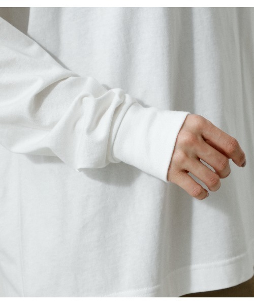 AZUL by moussy(アズールバイマウジー)の「CITY SELECT LONG SLEEVE TEE/シティーセレクトロングスリーブTシャツ(Tシャツ/カットソー・レディース・ライトベージュ/オフホワイト/ブラック・MEDIUM/SMALL)」の15枚目の写真