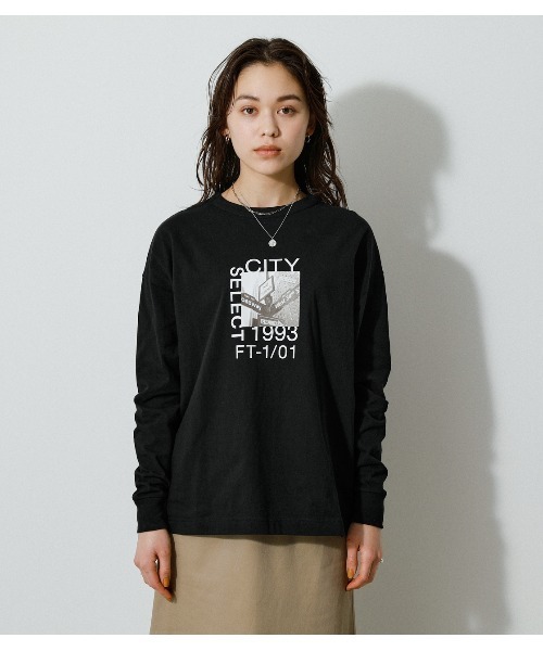 AZUL by moussy(アズールバイマウジー)の「CITY SELECT LONG SLEEVE TEE/シティーセレクトロングスリーブTシャツ(Tシャツ/カットソー・レディース・ライトベージュ/オフホワイト/ブラック・MEDIUM/SMALL)」の19枚目の写真