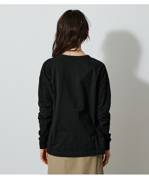 AZUL by moussy(アズールバイマウジー)の「CITY SELECT LONG SLEEVE TEE/シティーセレクトロングスリーブTシャツ(Tシャツ/カットソー・レディース・ライトベージュ/オフホワイト/ブラック・MEDIUM/SMALL)」の21枚目の写真