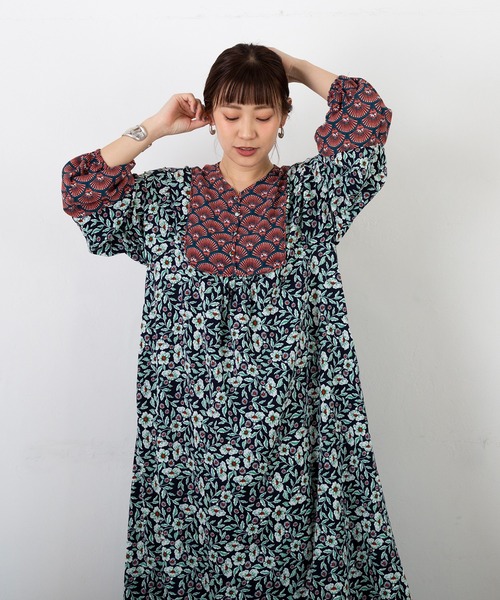 PICHI（ピイチ）の「柄デザインロングワンピース（ワンピース・レディース・ネイビー/オレンジ・FREE）」の11枚目の写真