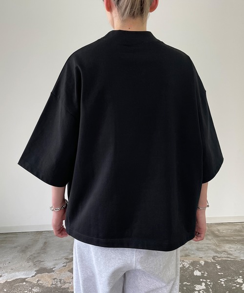 y/m by MIHO（イムバイミホ）の「モックネックオーバーサイズTシャツ