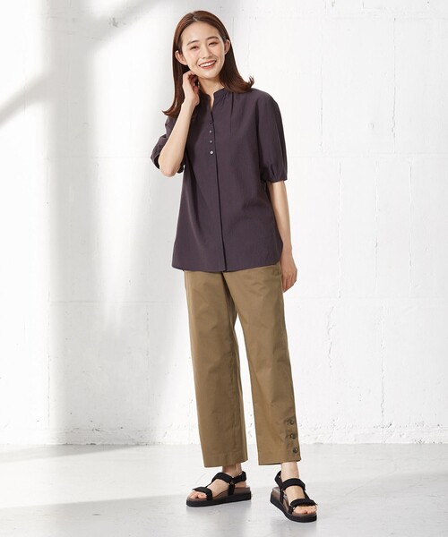 J.PRESS(ジェイプレス)の「【洗える】Vanyストレッチツイル セミワイド パンツ(その他パンツ・レディース・黄土色系/カーキ系・T13/T15/T17)」の5枚目の写真