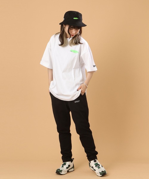 AVIREX ターコイズ ショートスリーブシャツ AVIREX（アヴィレックス）の「【×NEW ERA/ニューエラ】2023SS