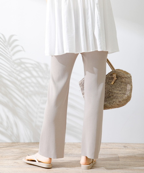 URBAN RESEARCH Sonny Label(アーバンリサーチサニーレーベル)の「接触冷感ストレートニットパンツ(その他パンツ・レディース・ブラック/グレー系その他/オフホワイト・FREE)」の12枚目の写真