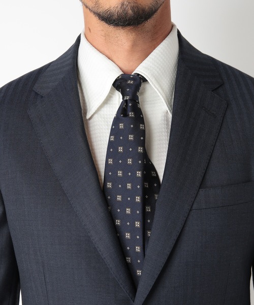 MEN'S BIGI（メンズビギ）の「へリンボン小紋柄ネクタイ（ネクタイ・メンズ・ネイビー/オレンジ・FREE）」の5枚目の写真