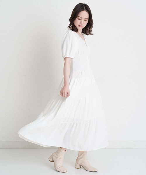 A de a.v.v（アードアー・ヴェ・ヴェ）の「配色ステッチパフスリーブティアードワンピ―ス（ワンピース・レディース・ブルー/ホワイト/ブラック・36/38）」の8枚目の写真