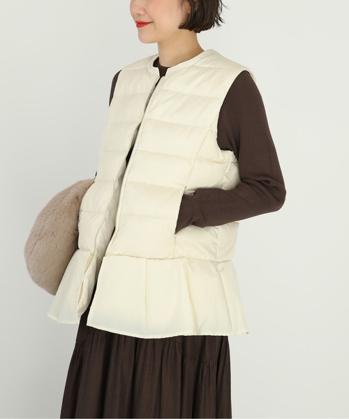 PICCIN(ピッチン)の「ペプラムダウンベスト(ダウンベスト・レディース・ブラック/アイボリー/モカ・M)」の5枚目の写真