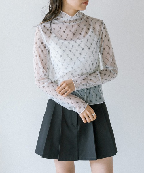 OLIVE des OLIVE（オリーブデオリーブ）の「プリントシアータートルインナー（Tシャツ/カットソー・レディース・サックスブルー/オフホワイト/ベージュ・FREE）」の9枚目の写真