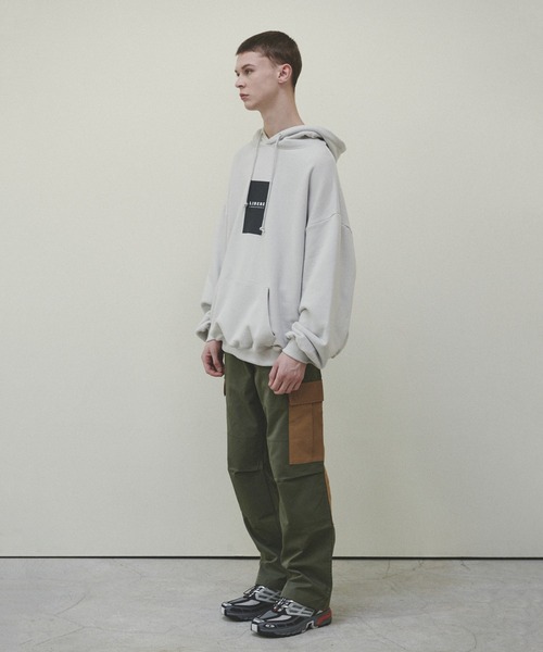 LIBERE(リベーレ)の「LIBERE リベーレ / DTD HOODY プリントビッグシルエットパーカー / 225269-225270-225271(パーカー・メンズ・ライトグレー/カーキ/ブラック・SMALL/LARGE/MEDIUM)」の17枚目の写真