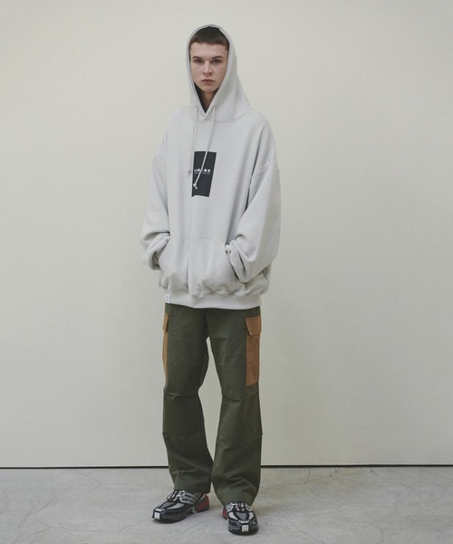 LIBERE(リベーレ)の「LIBERE リベーレ / DTD HOODY プリントビッグシルエットパーカー / 225269-225270-225271(パーカー・メンズ・ライトグレー/カーキ/ブラック・SMALL/LARGE/MEDIUM)」の20枚目の写真