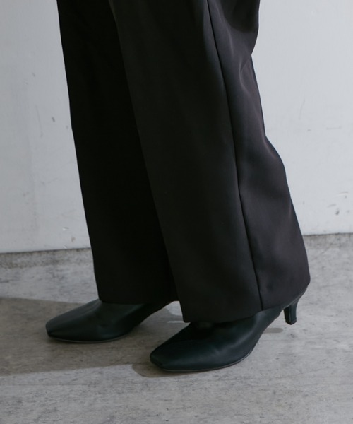 Omekashi（オメカシ）の「エラスティックスラックス（スラックス