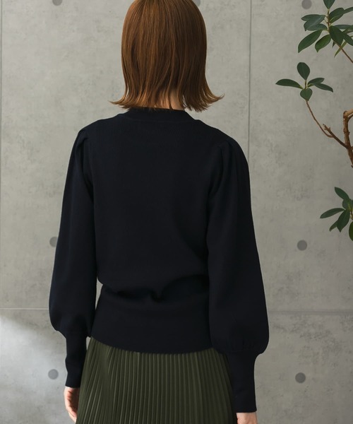 URBAN RESEARCH ROSSO（アーバンリサーチロッソ）の「メリノウール混パフスリーブリブニット（ニット/セーター・レディース・ネイビー/オフホワイト/ピンク系その他・FREE）」の10枚目の写真