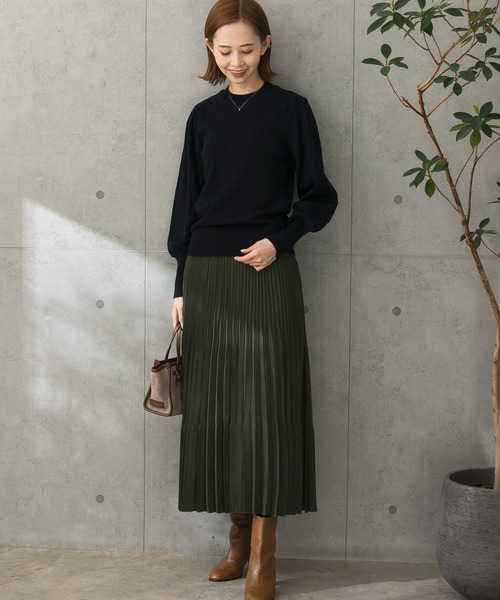 URBAN RESEARCH ROSSO（アーバンリサーチロッソ）の「メリノウール混パフスリーブリブニット（ニット/セーター・レディース・ネイビー/オフホワイト/ピンク系その他・FREE）」の12枚目の写真