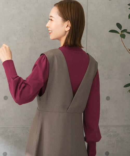 URBAN RESEARCH ROSSO（アーバンリサーチロッソ）の「メリノウール混パフスリーブリブニット（ニット/セーター・レディース・ネイビー/オフホワイト/ピンク系その他・FREE）」の17枚目の写真