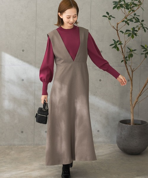 URBAN RESEARCH ROSSO（アーバンリサーチロッソ）の「メリノウール混パフスリーブリブニット（ニット/セーター・レディース・ネイビー/オフホワイト/ピンク系その他・FREE）」の19枚目の写真