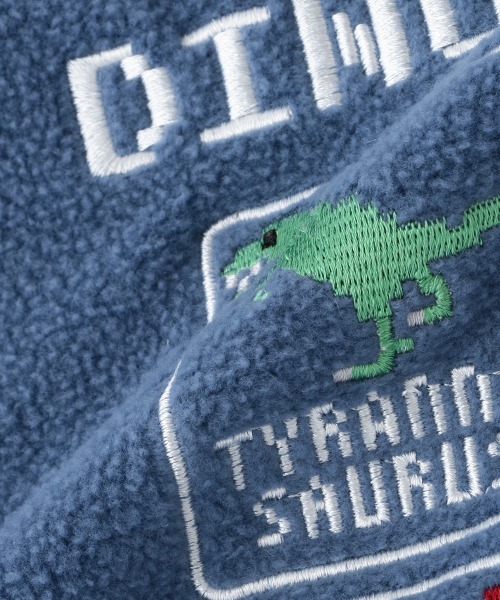 kladskap（クレードスコープ）の「★恐竜フリースプルオーバー（スウェット・キッズ・アイボリー/ブルー・120cm/90cm/110cm/100cm/130cm）」の11枚目の写真