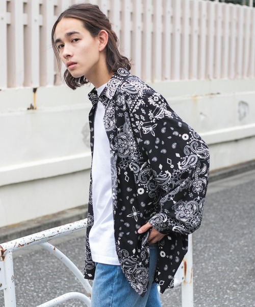 WEGO（ウィゴー）の「WEGO/ペイズリーBIGシャツ（シャツ/ブラウス・メンズ・ホワイト/ブラック・MEDIUM/LARGE）」の3枚目の写真