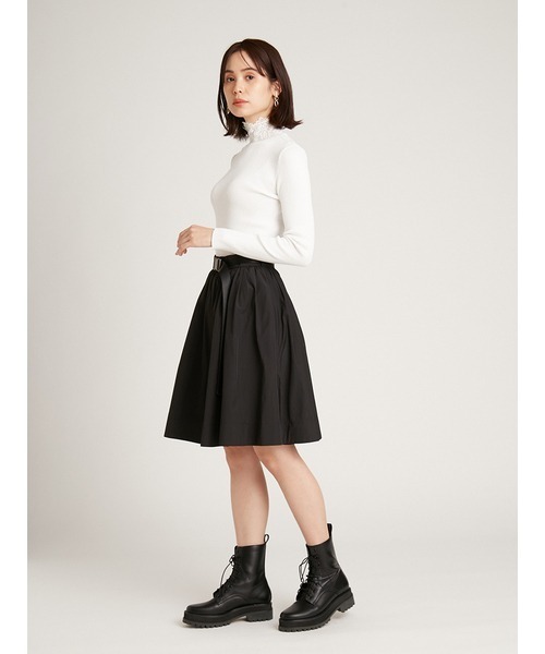 SNIDEL(スナイデル)の「Vibramレースアップショートブーツ(ブーツ・レディース・ブラック/ピンクベージュ・SMALL/MEDIUM/LARGE)」の3枚目の写真
