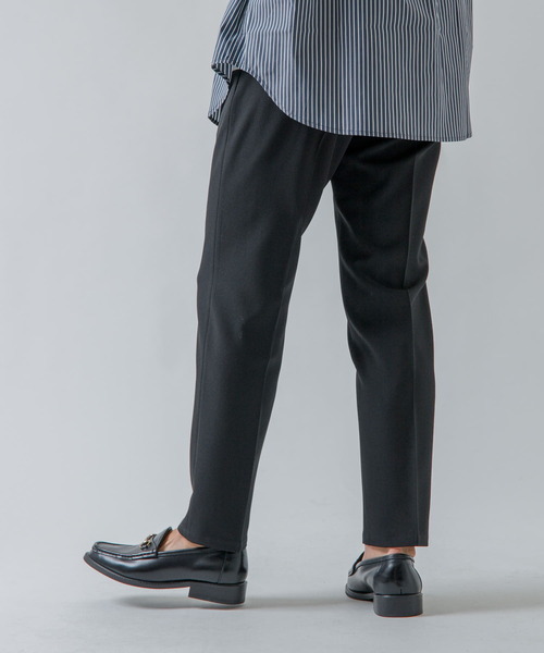 URBAN RESEARCH ROSSO MEN(アーバンリサーチロッソメン)の「『XLサイズ』『イージーケア』4WAYストレッチスリムテーパードパンツ(スーツパンツ・メンズ・ブラック/ネイビー・MEDIUM/LARGE/X-LARGE)」の18枚目の写真